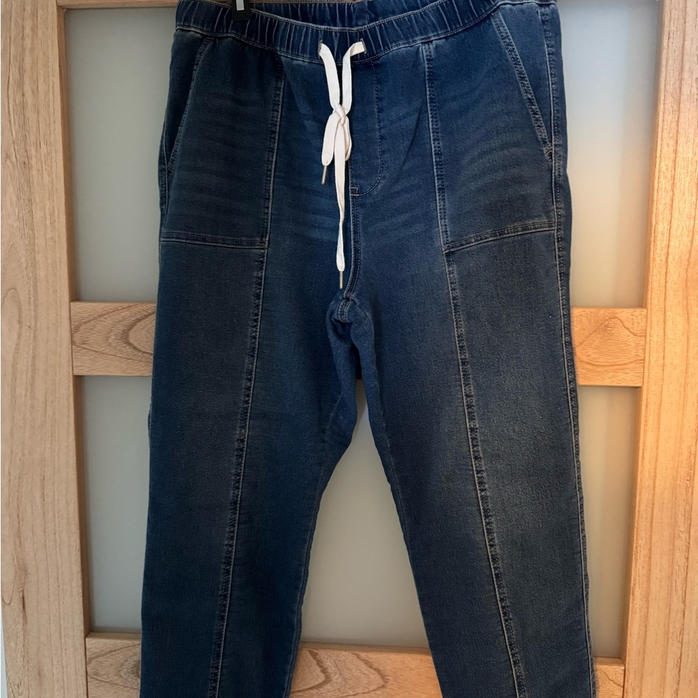 Jogger style jeans . Run large, super comfy but too big for me